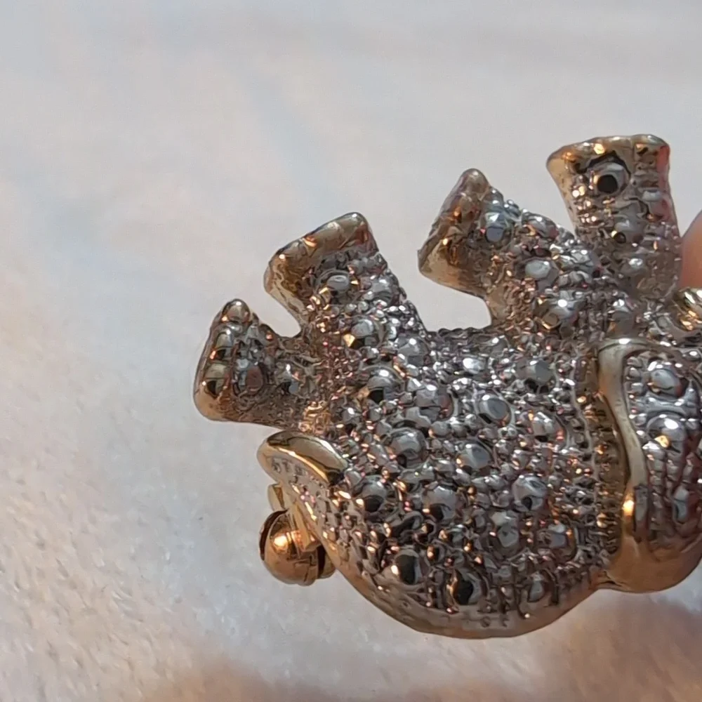 N/A vintage elephant